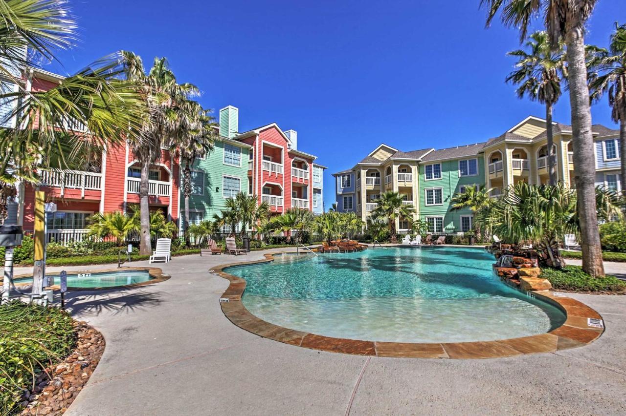 Colorful Galveston Retreat Steps From Beach And Pool Bagian luar foto